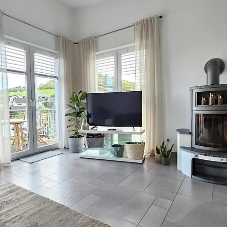 Design Mit Traumhaftem Blick Ins Wiedtal * Over (Neuwied)