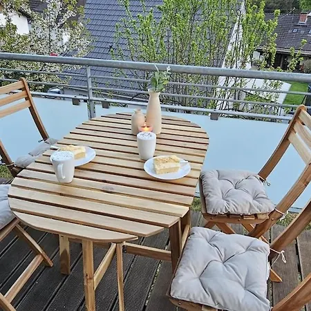아파트 Design Mit Traumhaftem Blick Ins Wiedtal