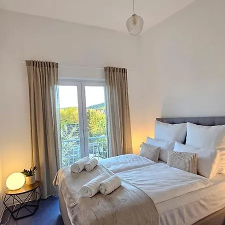 Design Mit Traumhaftem Blick Ins Wiedtal 아파트 Over (Neuwied)